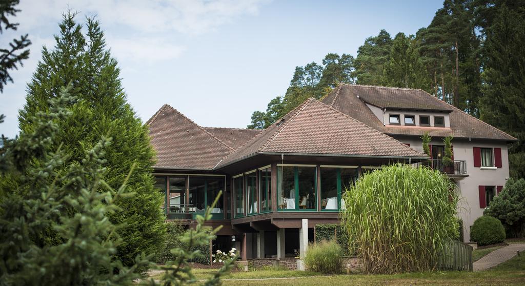 Restaurant Hotel L'Arnsbourg 巴伦塔尔 外观 照片